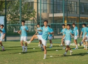 开云平台-大连一方俱乐部球员备战下场比赛心情高涨的简单介绍