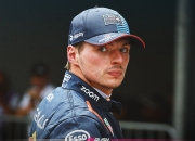 开云体育app-阿斯顿马丁完胜红牛二队，维斯塔潘刷新纪录