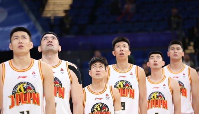 包含吉林男篮备战季后赛,披挂上阵全力以赴的词条 包含吉林男篮备战季后赛,披挂上阵全力以赴的词条