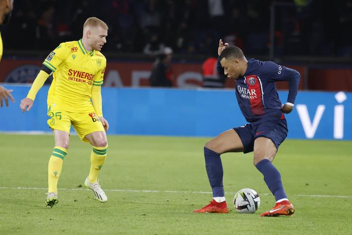 关于巴黎圣日耳曼客场险胜南特,豪取三分的信息 关于巴黎圣日耳曼客场险胜南特,豪取三分的信息