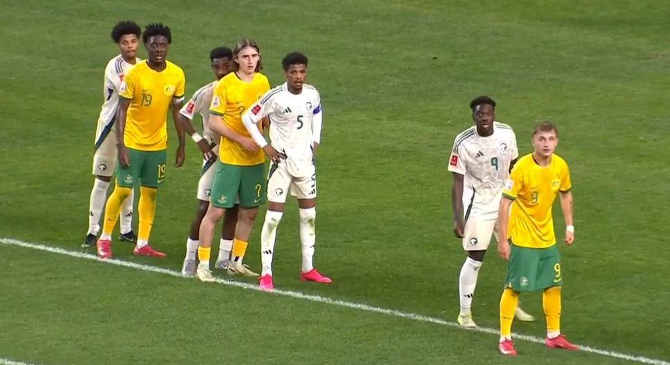 突尼斯补时扳平点球大战晋级南非杯半决赛的简单介绍