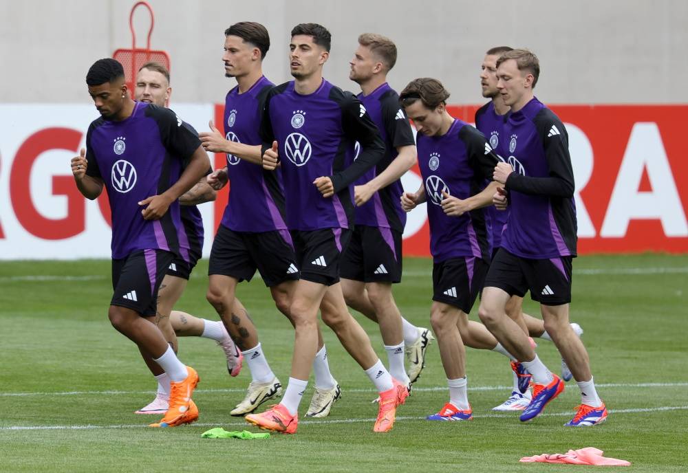 包含优步突飞猛进，欧国联赛中风起云涌的词条