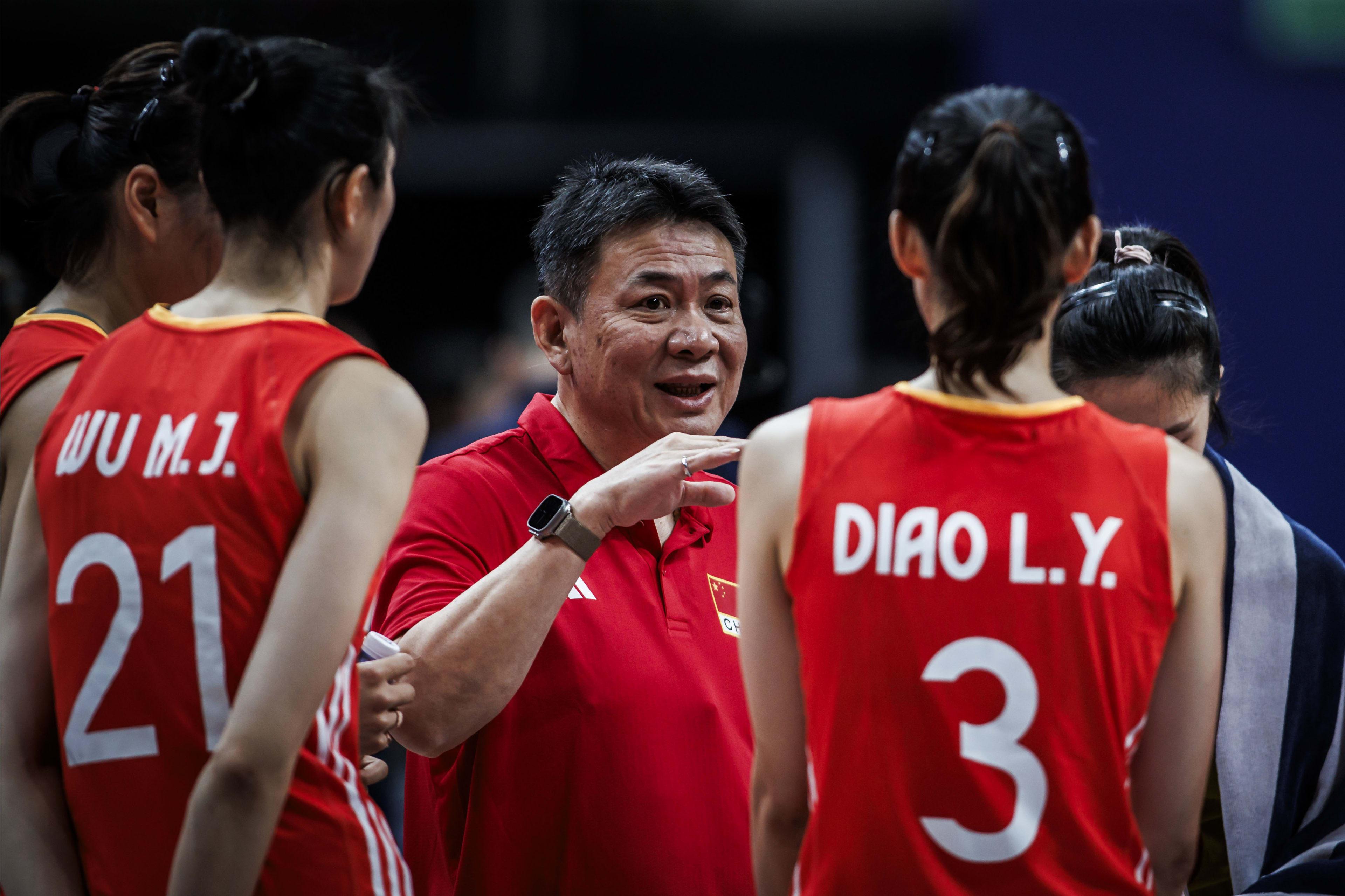 明星球员在国内联赛中展现出色表现