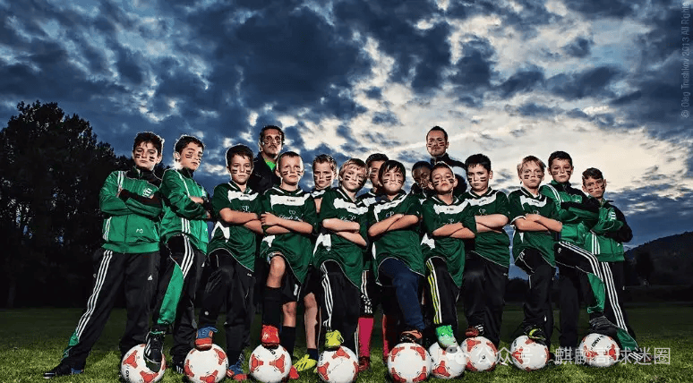 精英球队交锋，实力对比激烈角逐