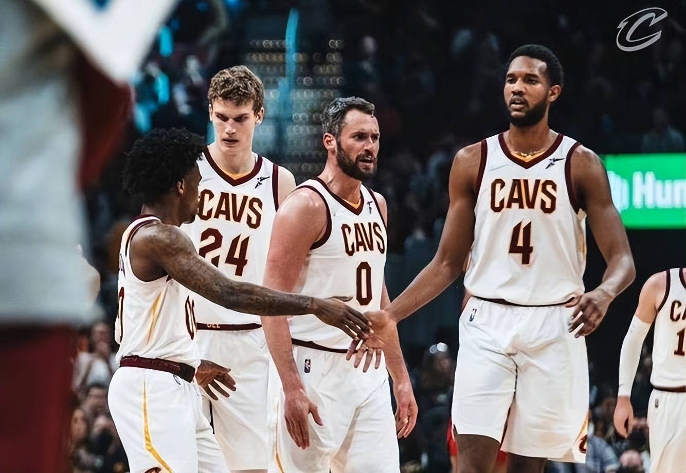 美国NBA联赛决赛战队展开紧张对决 美国NBA联赛决赛战队展开紧张对决