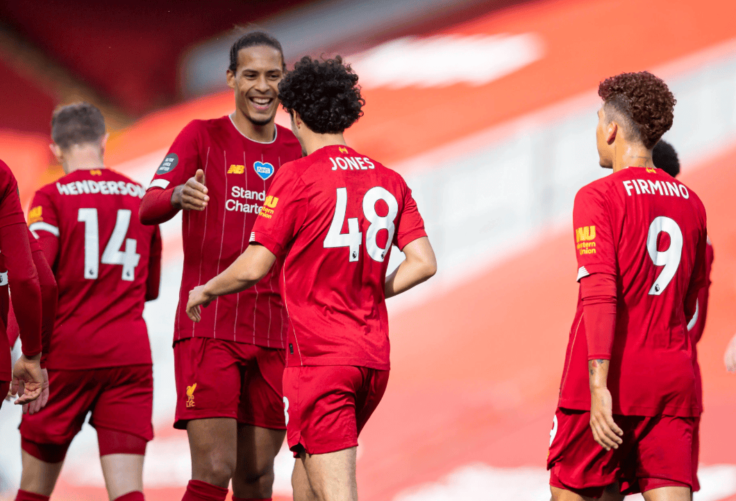 关于利物浦vs尤文图斯：欧洲传统豪门之争的信息