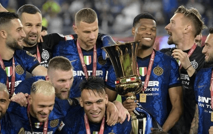 AC米兰主场大胜乌迪内斯,继续领跑积分榜的简单介绍 AC米兰主场大胜乌迪内斯,继续领跑积分榜的简单介绍