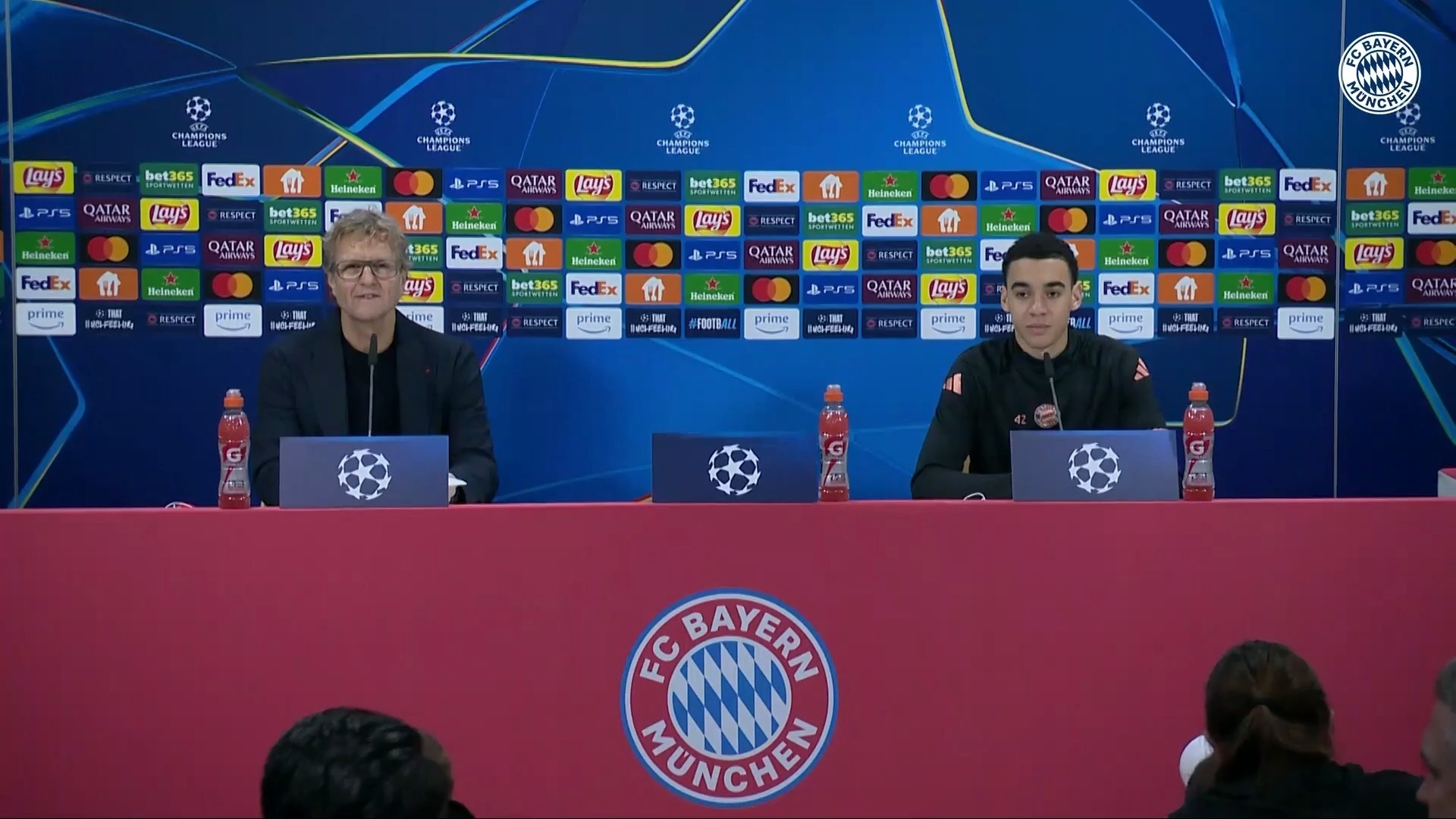 关于拜仁慕尼黑在欧冠赛事中取得四分之一决赛入场券的信息