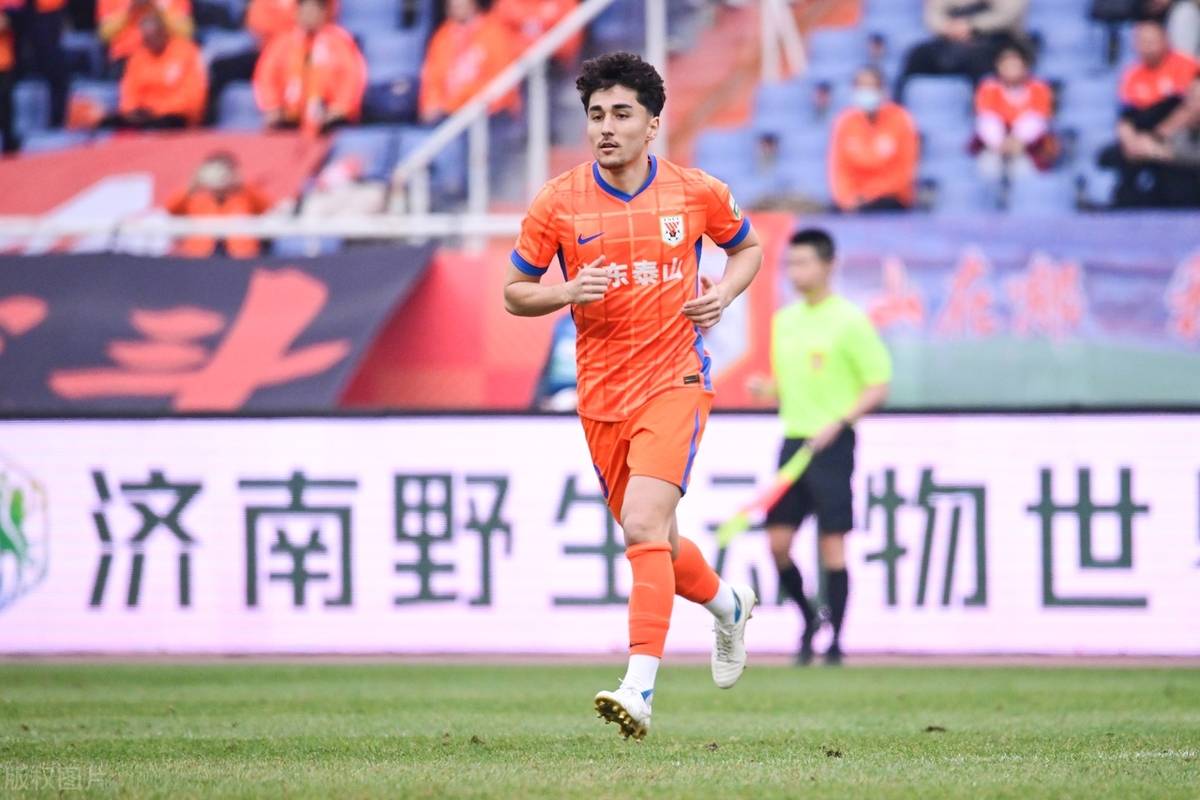 包含球队精神面貌积极,拼搏向前的词条 包含球队精神面貌积极,拼搏向前的词条