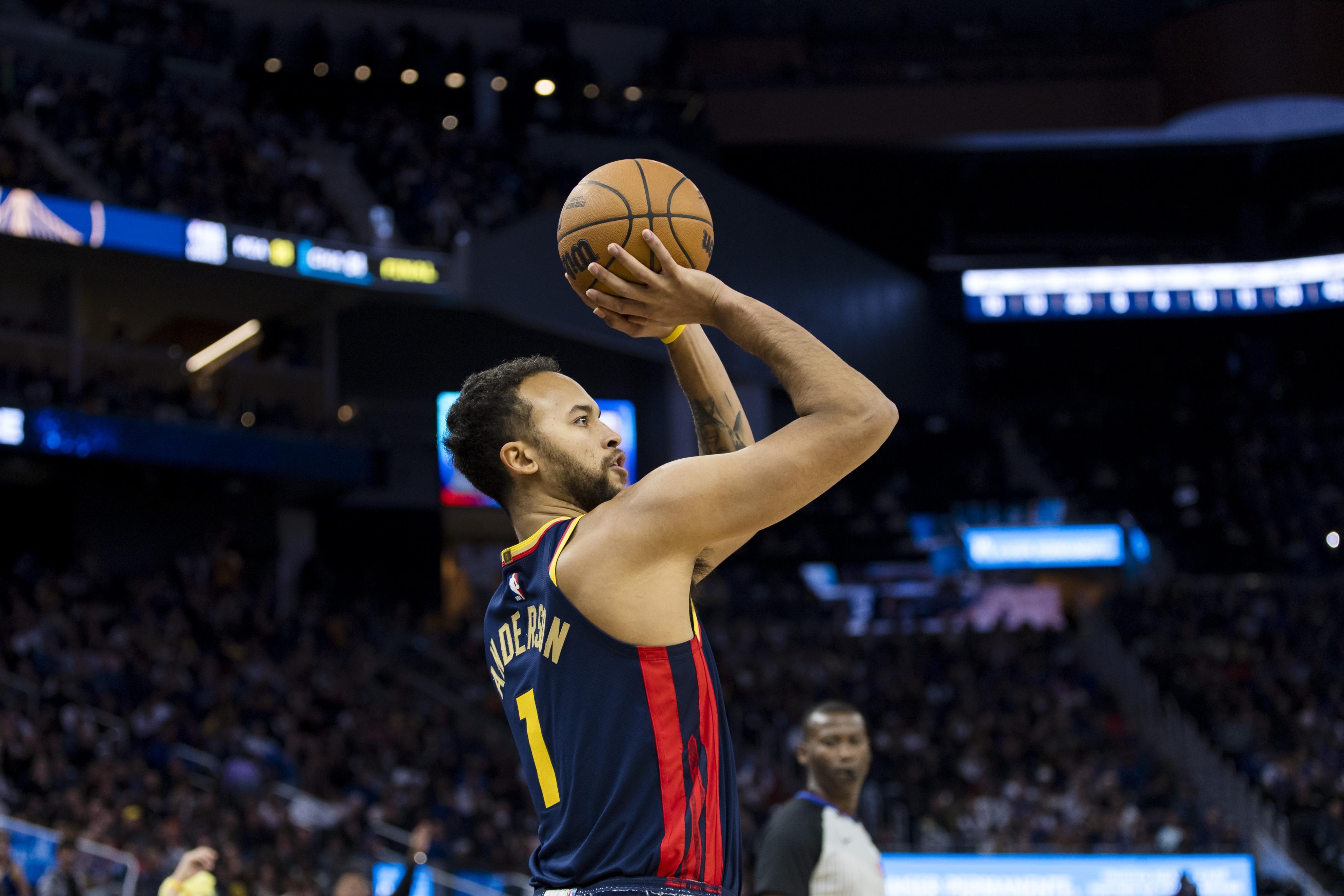 勇士队在总决赛中获得关键胜利