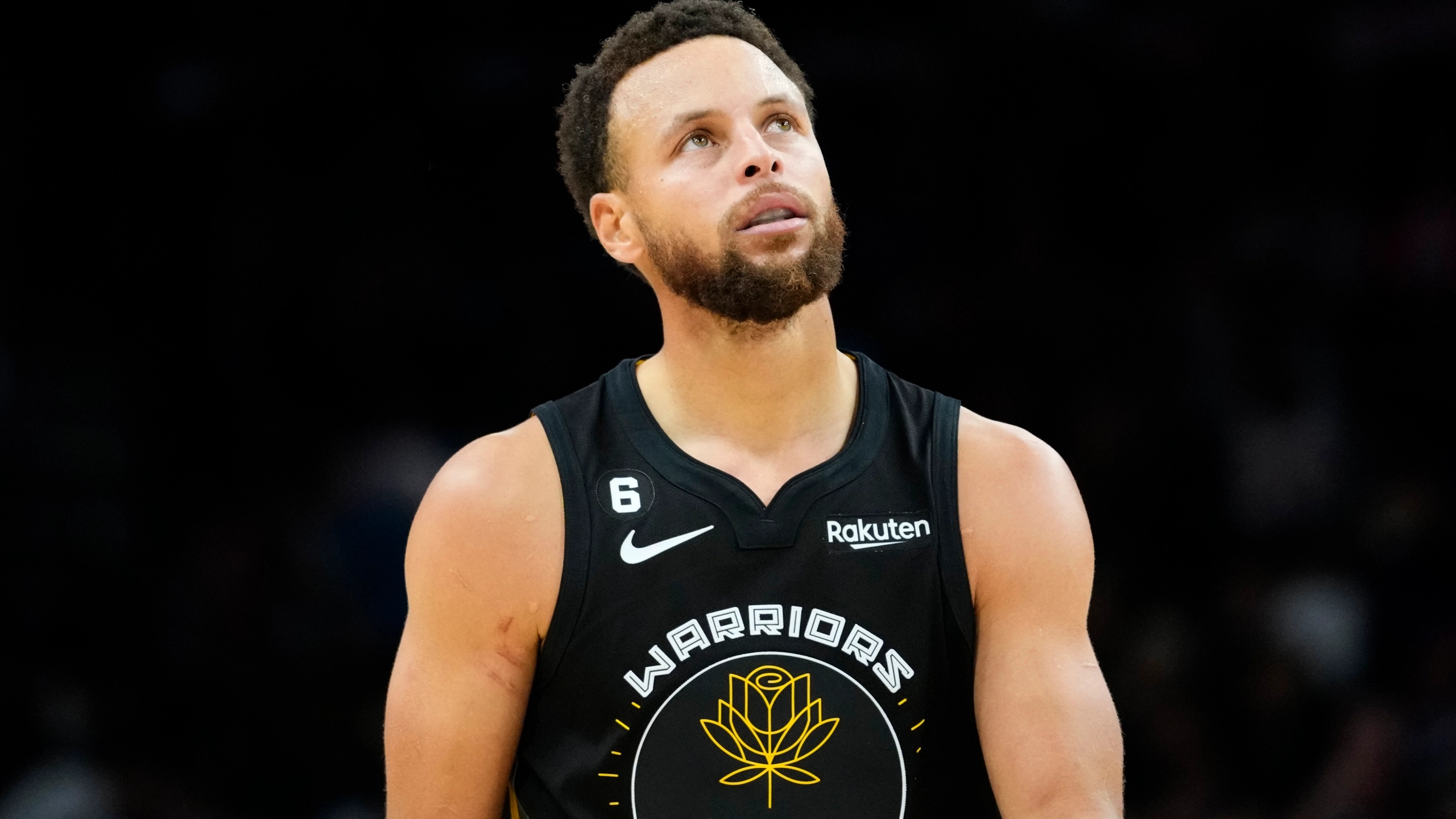 勇士连胜止步被鹈鹕终结