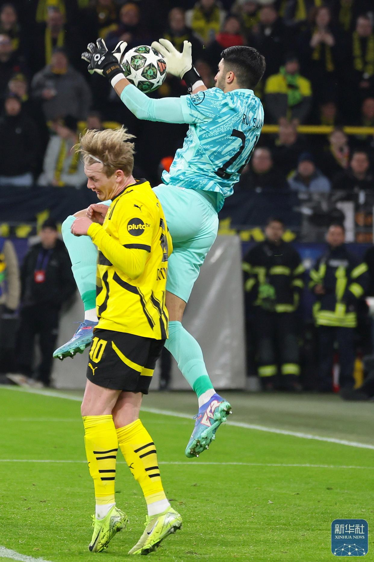 多特蒙德惨遭淘汰，告别欧冠赛场