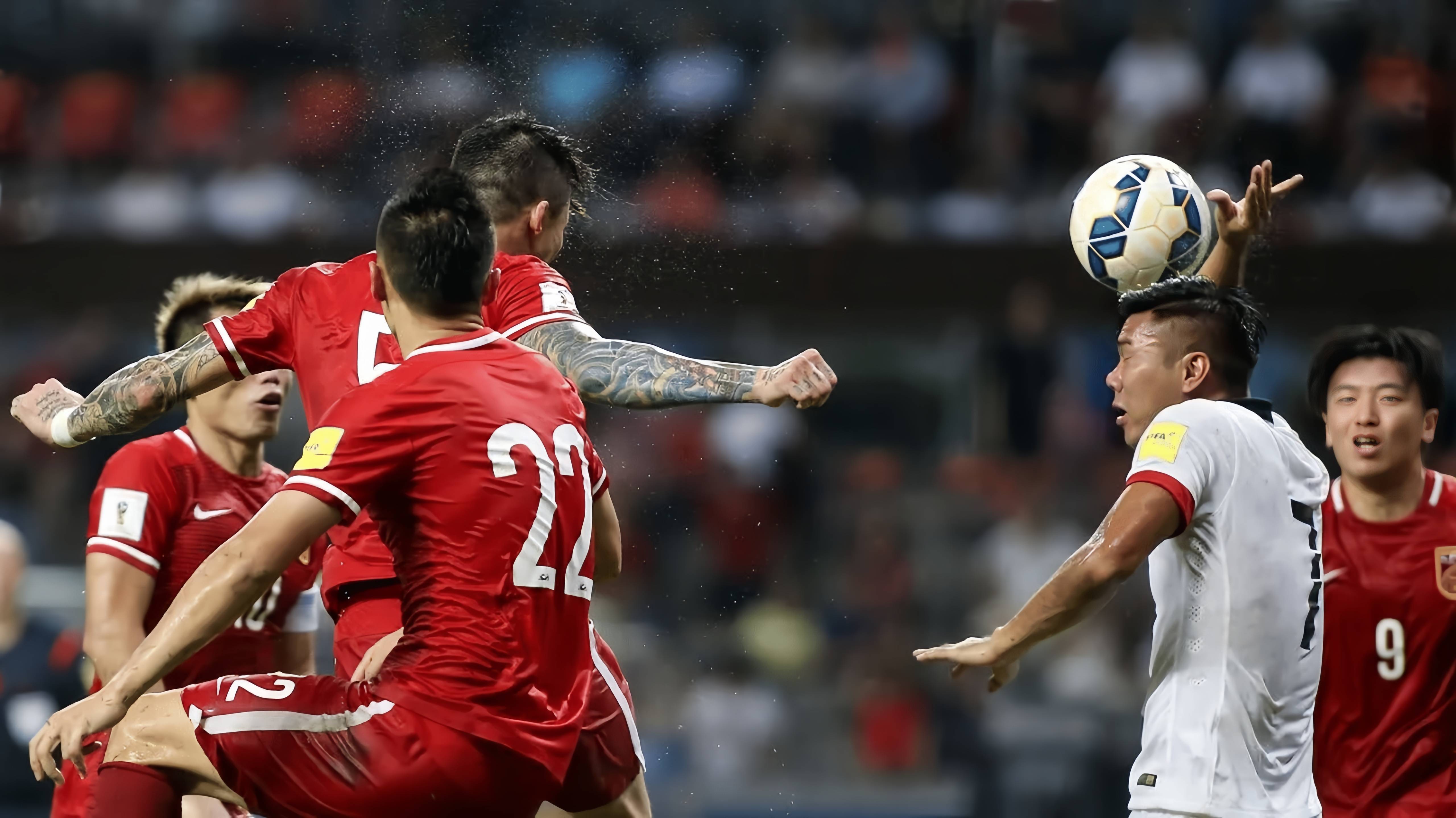 国际足球盛事：豪门交锋，谁能笑到最后