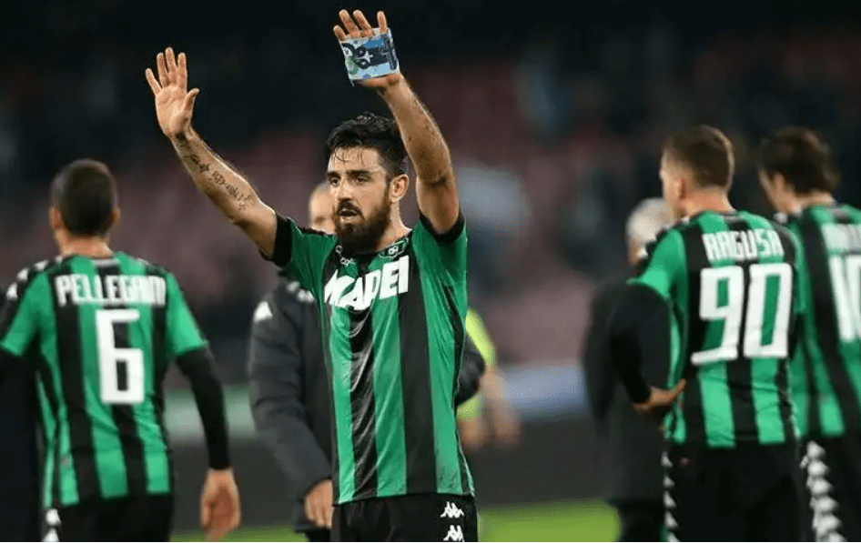 韩国队实力强劲，继续稳居中游位置的简单介绍