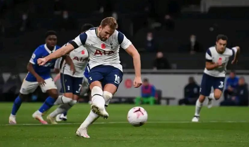 C9碾压TL，369成为全场焦点八强赛3:0（伦敦）