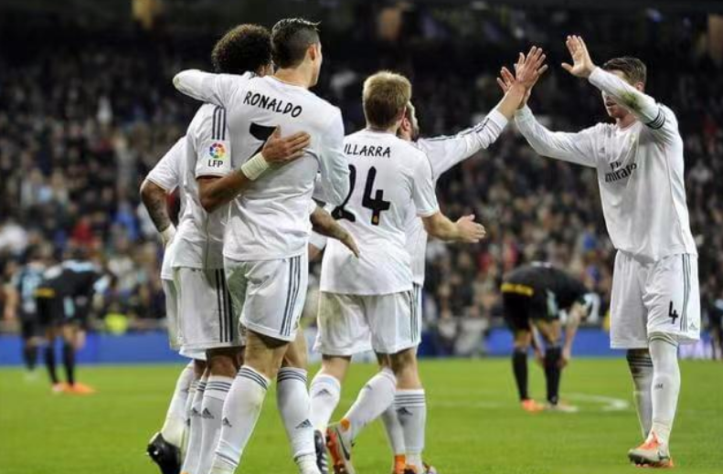 巴黎绝杀莱比锡红牛，穆勒爆发神勇的简单介绍