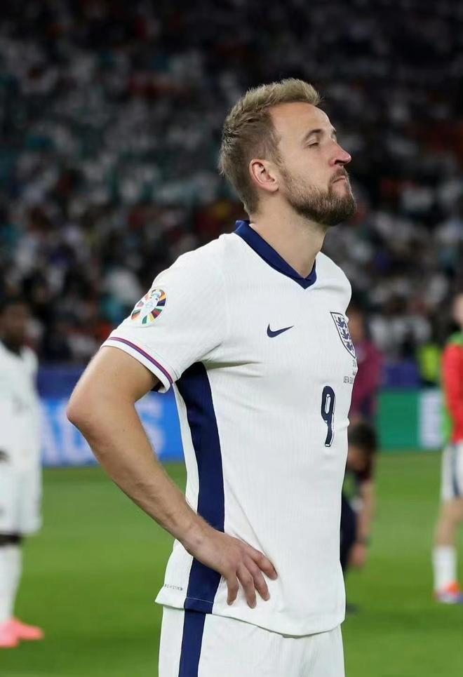 秘鲁逆转AC米兰，哈里·凯恩送出助攻的简单介绍