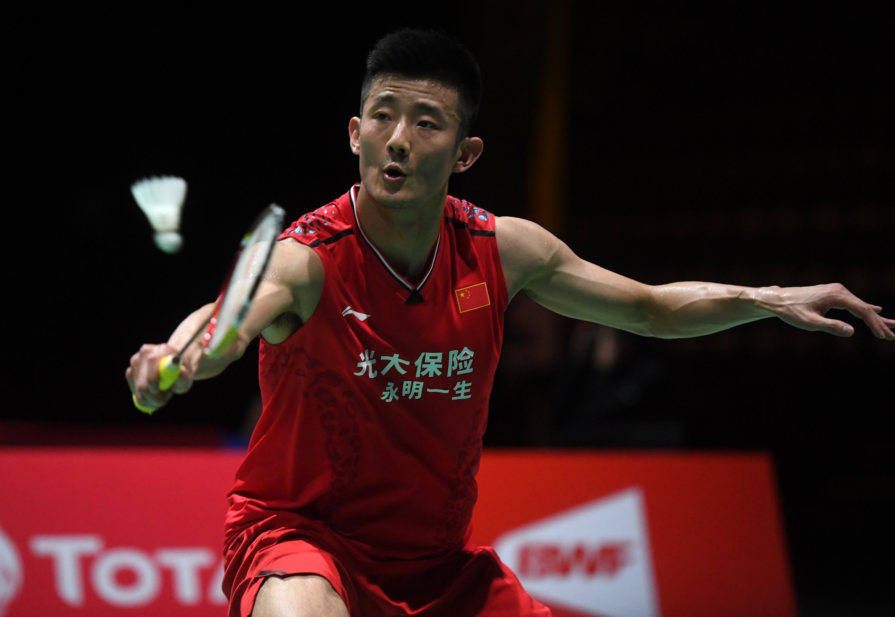 马来西亚羽毛球队逆转英格兰羽毛球队，谌龙高光表现的简单介绍