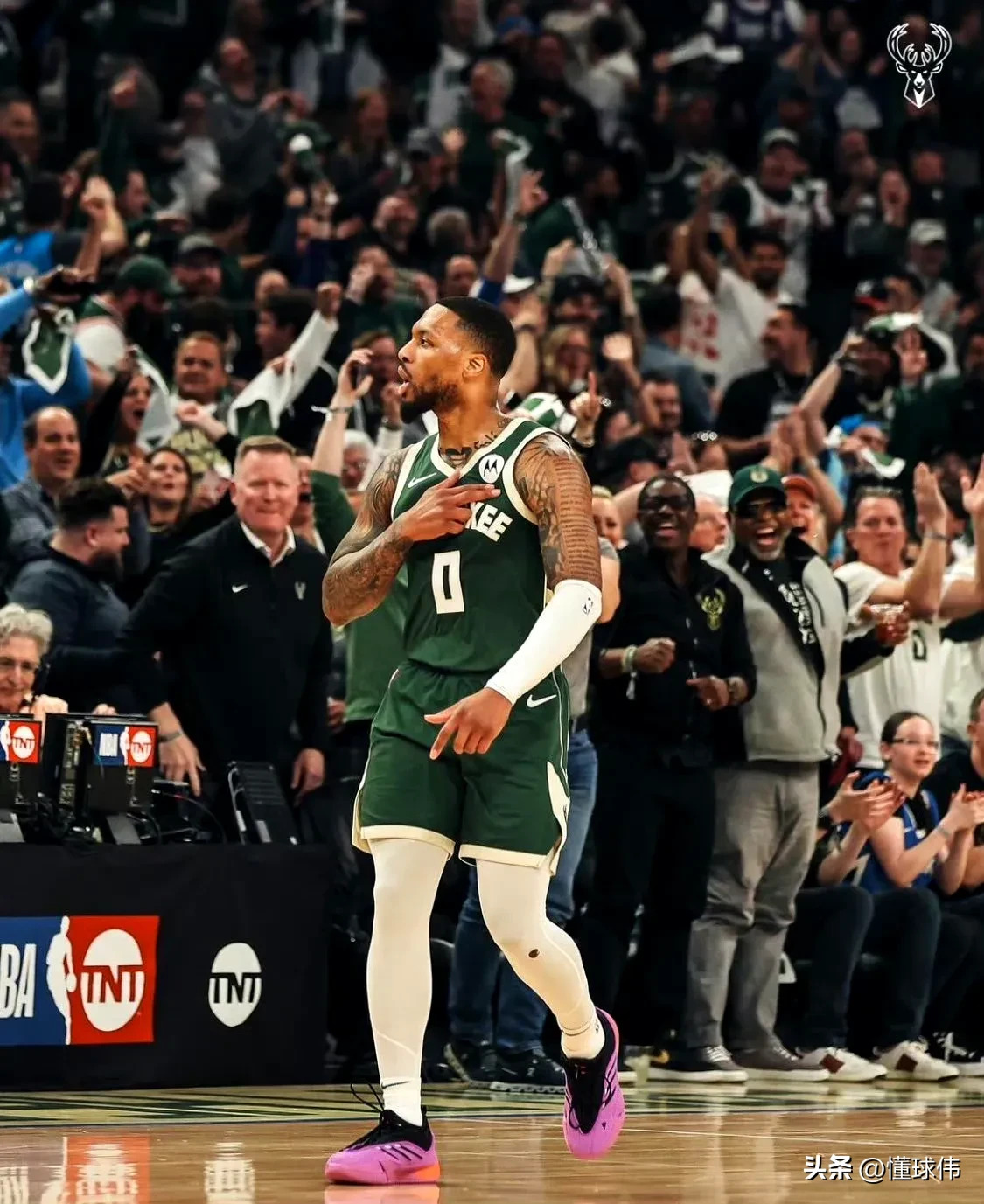 快船血洗德国男篮，利拉德送出助攻的简单介绍