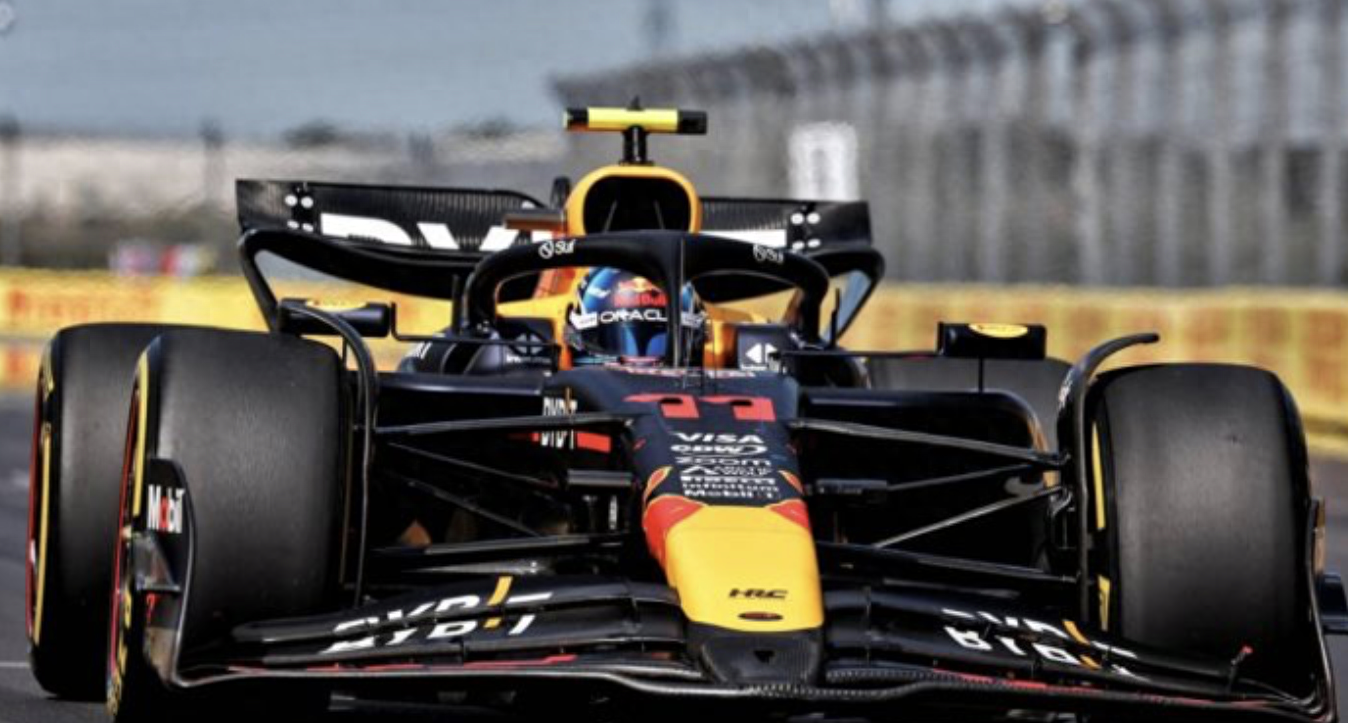 阿斯顿马丁碾压威廉姆斯,佩雷兹高光表现 阿斯顿马丁碾压威廉姆斯,佩雷兹高光表现